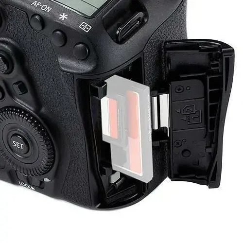 Canon EOS 5D Mark IV + 24-105mm f/4L IS II USM Kit (Canon Eurasia Garantili)