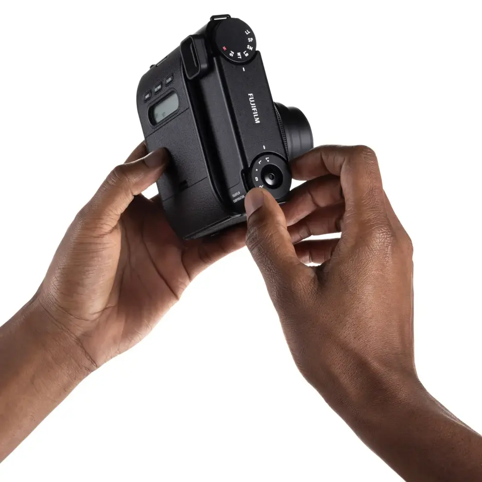 Instax Mini 99 Siyah Fotoğraf Makinesi