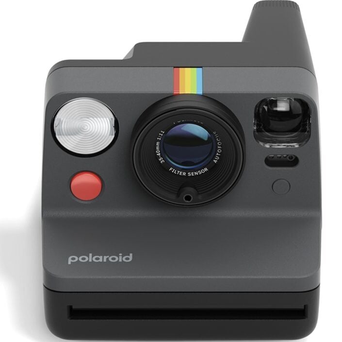 Polaroid Now Gen 3 Fotoğraf Makinesi (Black) + 8'li Color Film Bundle