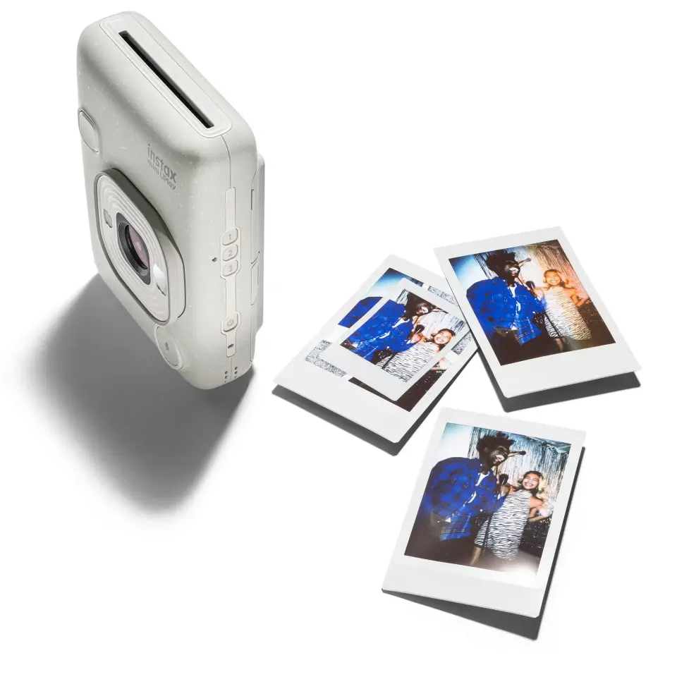 Instax Mini LiPlay Misty White Fotoğraf Makinesi + Çanta ve 20'li Film Set