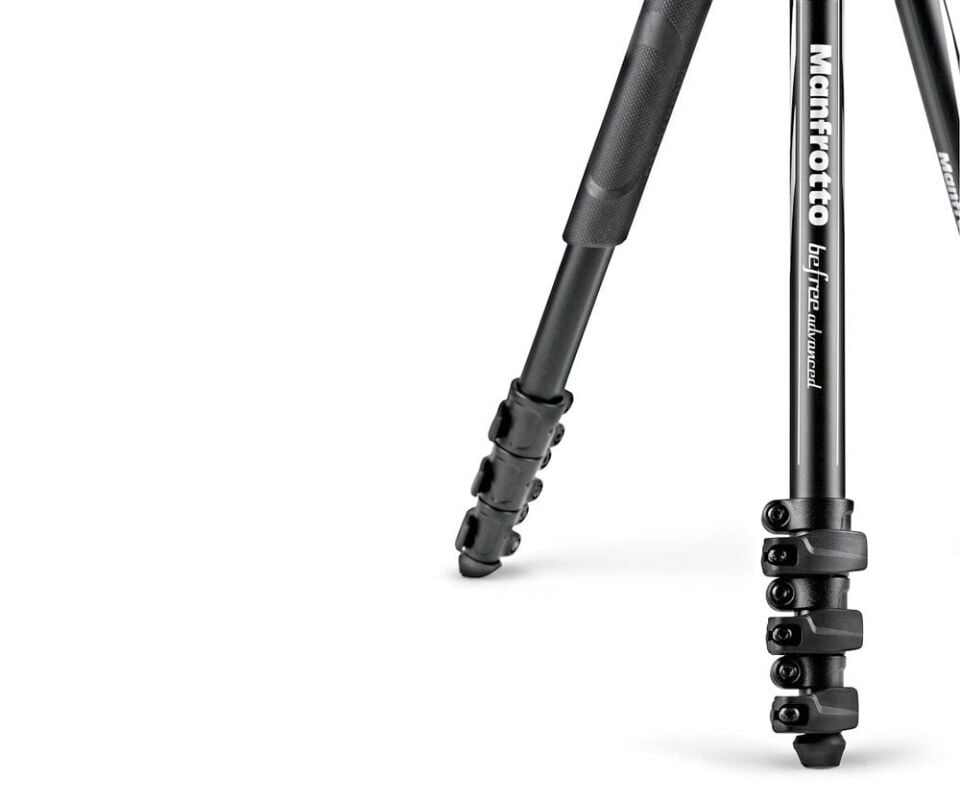 Manfrotto MKBFRLA4BK-BH Befree Serisi Seyahat Tripod Kiti Çantalı