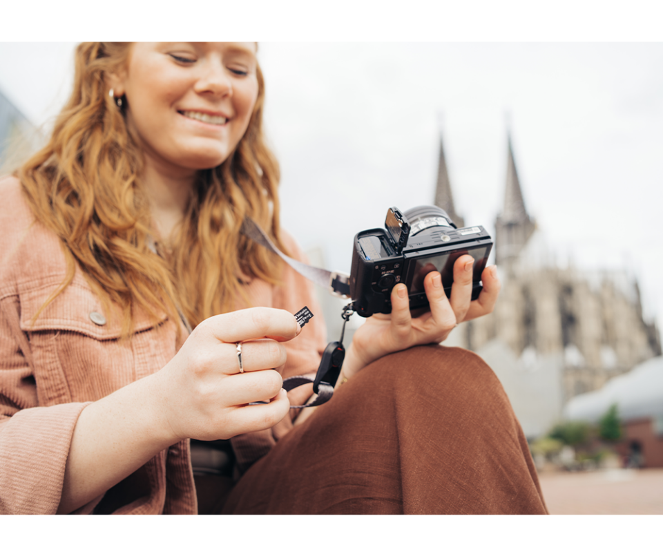 Verbatim 44084 - 64Gb 90Mb/S Premium U1 Micro Sdxc Class 10 (inc Adaptor)