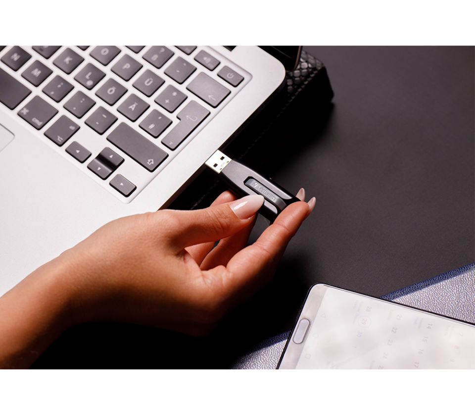 Verbatim 256 GB Store&Go Usb-A 3.2 Flash Bellek Siyah Renk